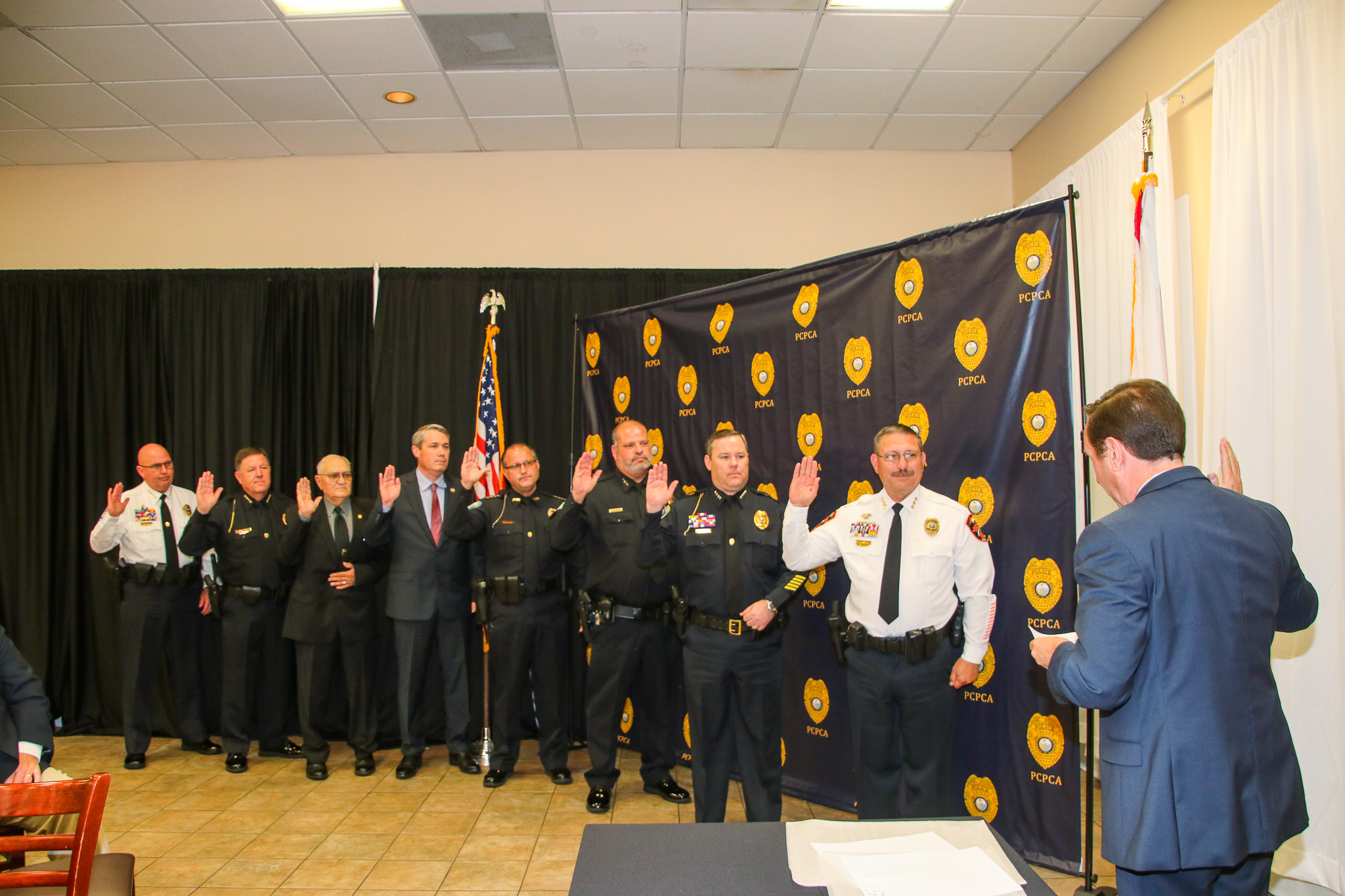 Brian Haas Administers oath for Police Chief Association 